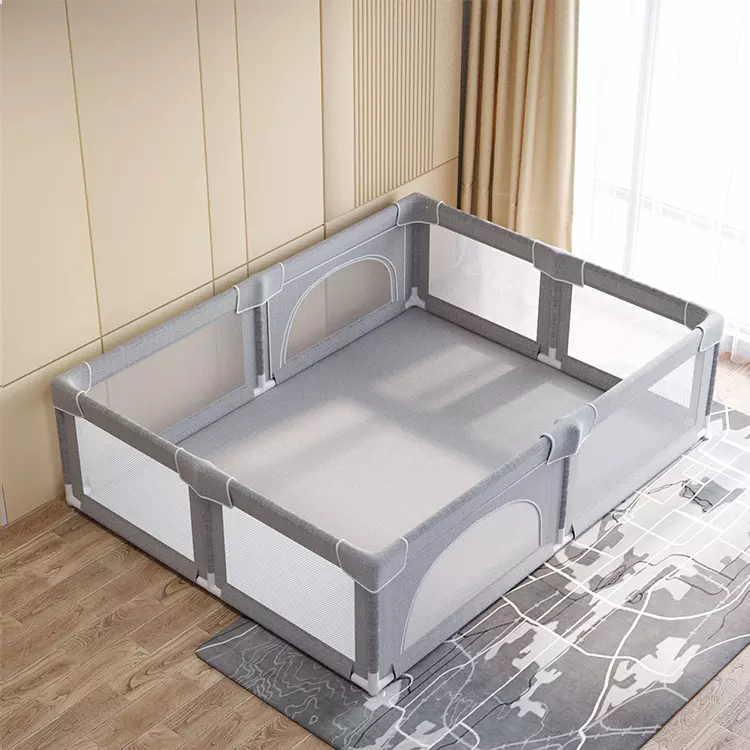 Large Playpen (1)