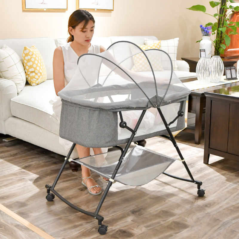 Classic New Born Baby Bassinet With Mosquito Net