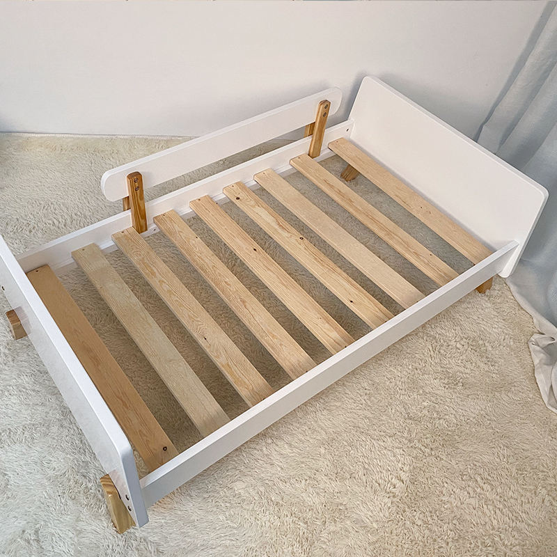 Durable Pure Natural Wooden Toddler Bed