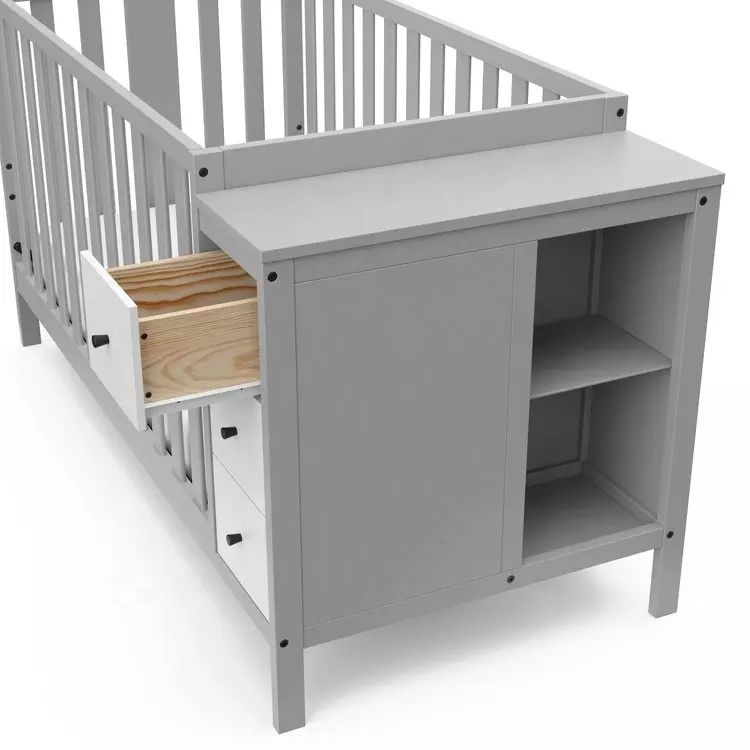 North American Style Convertible Baby Crib-05