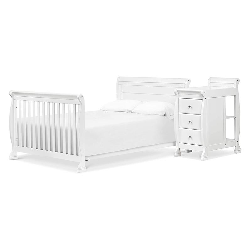 A  Multifunctional White 4-in-1 Convertible Baby Wood Crib and Changer