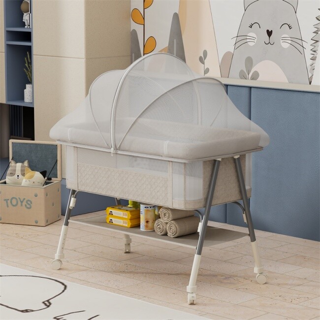 Berços confortáveis para recém-nascidos com rodas.