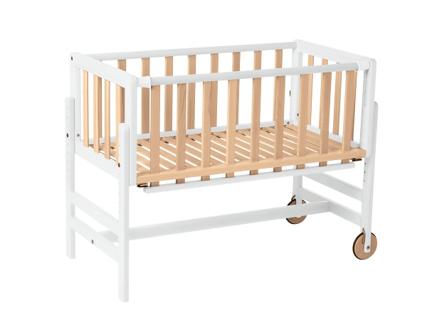 baby crib