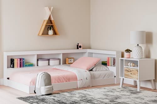 Cama de canto no chão