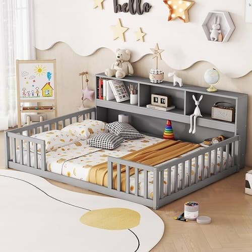 Cama de chão com prateleiras flutuantes