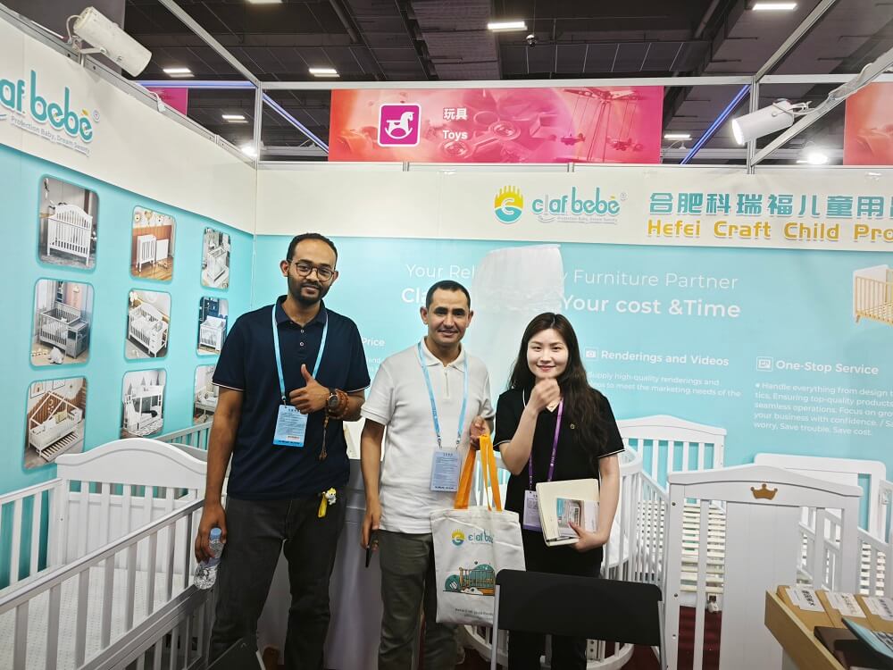 Photos from the Canton Fair (1)